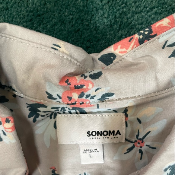 2 dress shirts from Sonoma - Picture 2 of 4